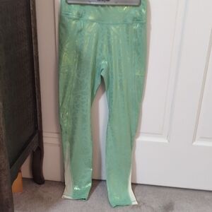 Crowned Athletics Lily Pad Leggings Women's Small